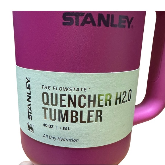 Stanley 40oz Quencher H2.0 Tumbler - Picture 2 of 3